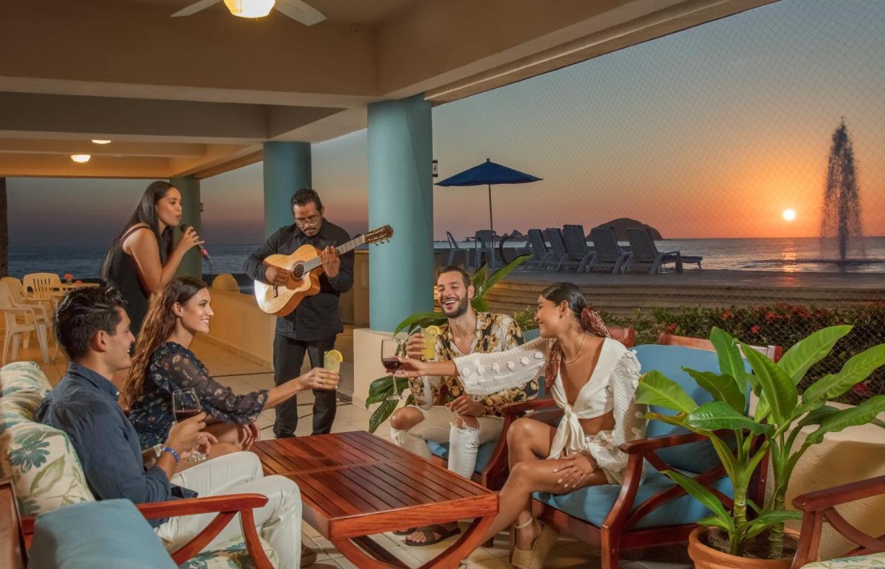 Posada Real Ixtapa Ixtapa  Bagian luar foto