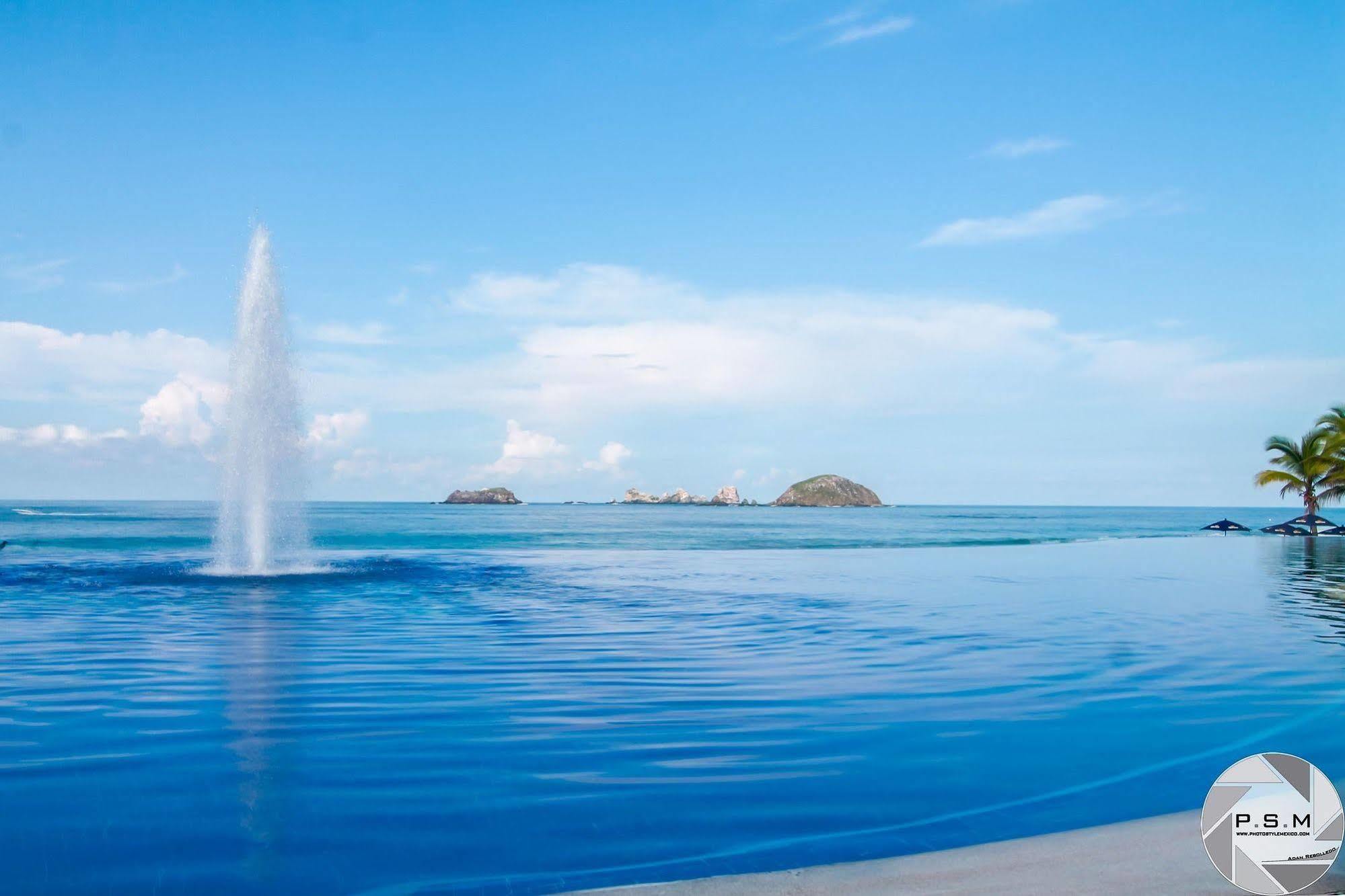 Posada Real Ixtapa Ixtapa  Bagian luar foto