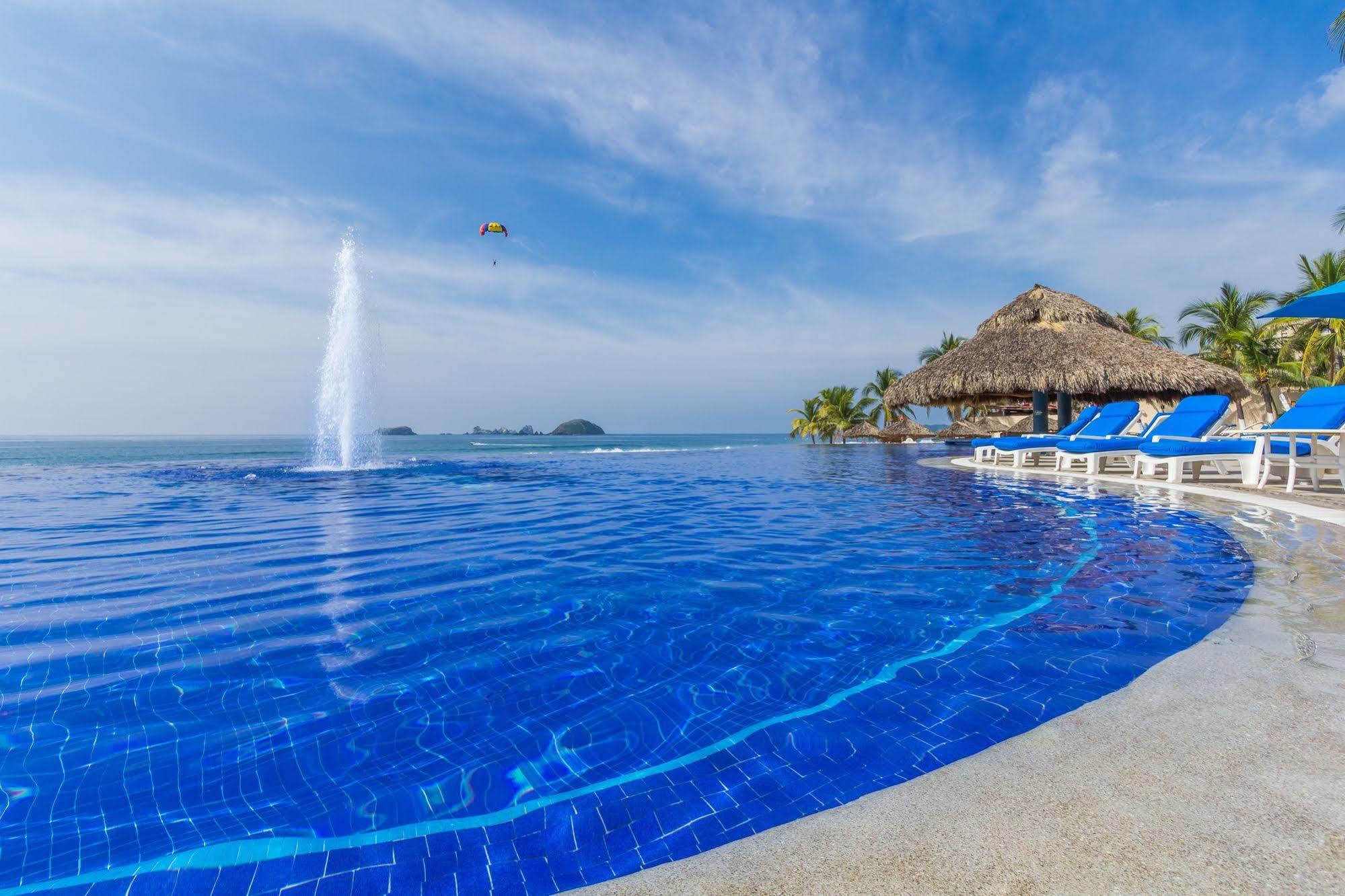 Posada Real Ixtapa Ixtapa  Bagian luar foto